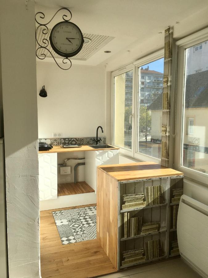 Loft Place Flores Besancon Bagian luar foto